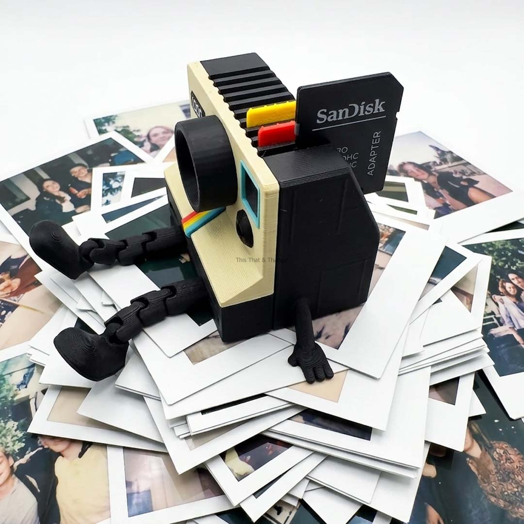 Retro Snap! 3D-Printed Vintage Camera SD Card Holder & Desk Buddy